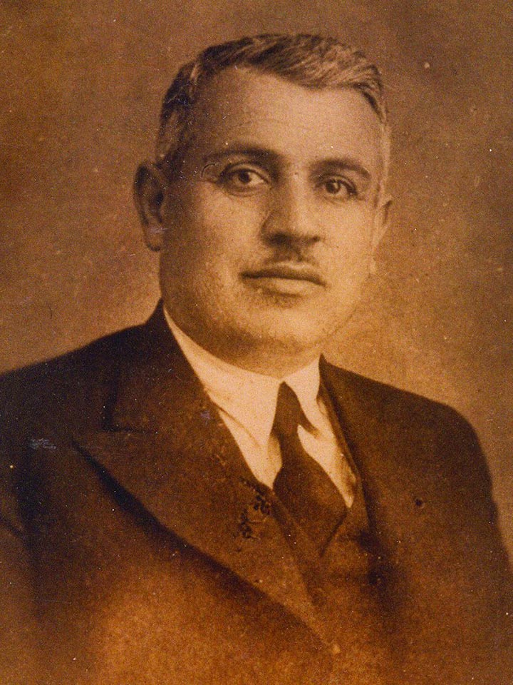 doukas history 1933