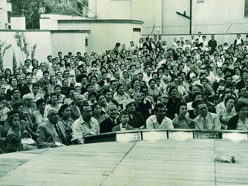 doukas history 1952